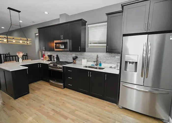 Stylish 2br Near United Center & Mrt Appartement *